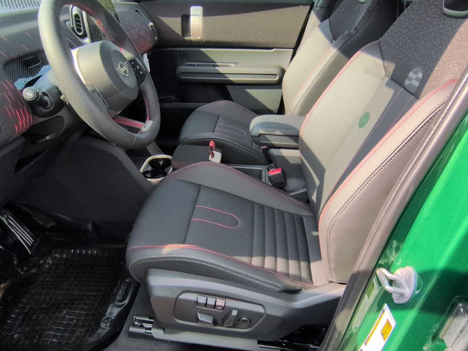 2027 MINI Countryman ICONIC