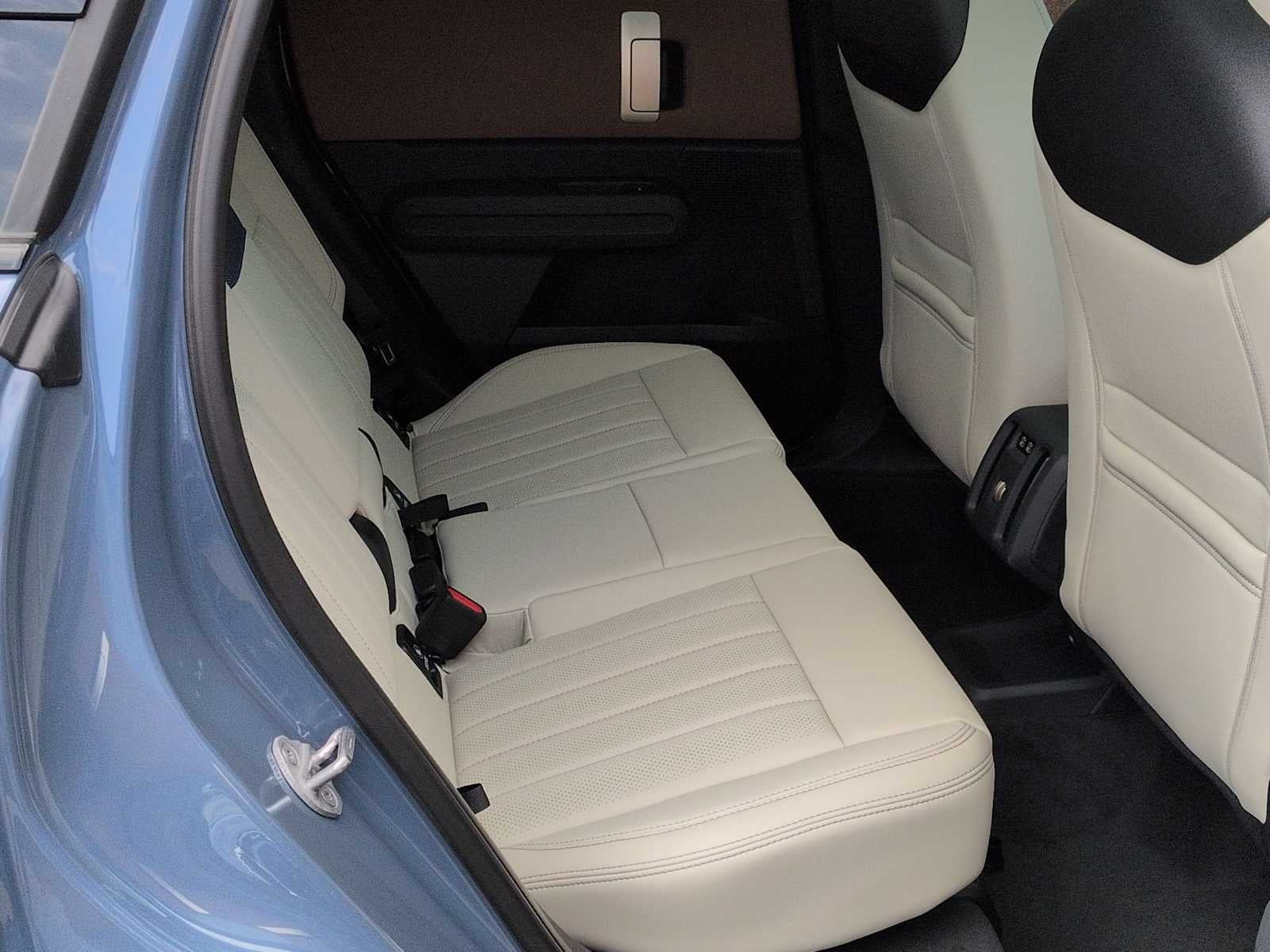 2027 MINI COUNTRYMAN ICONIC