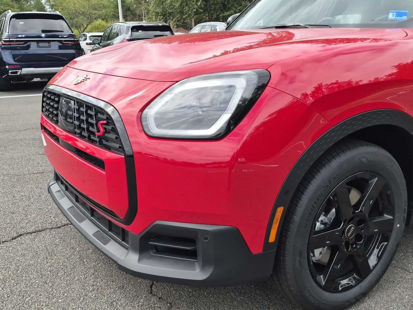 2027 MINI COUNTRYMAN SIGNATURE PLUS