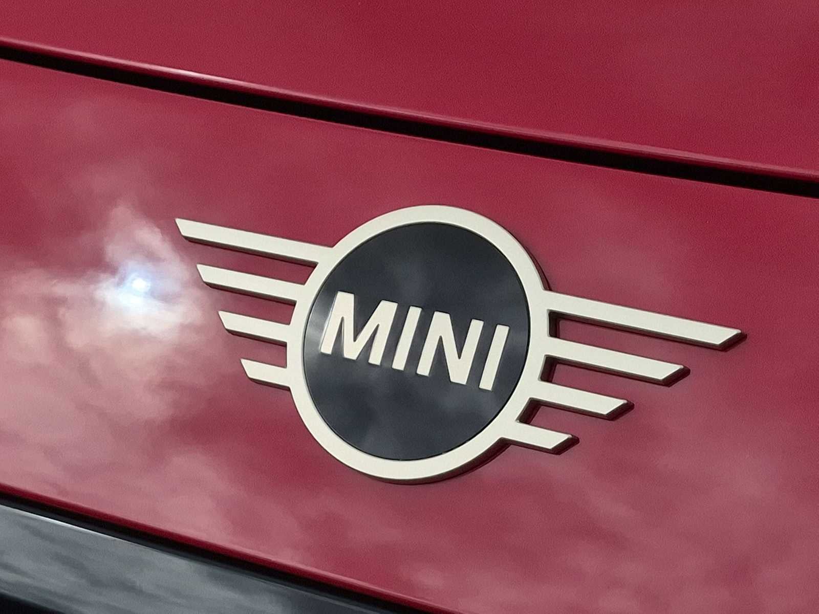 2027 MINI COUNTRYMAN SIGNATURE PLUS
