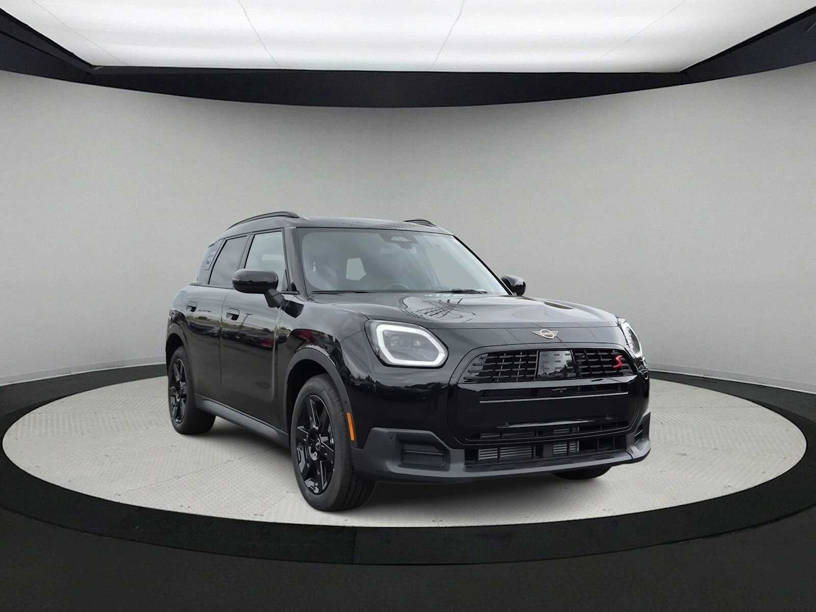 2027 MINI COUNTRYMAN ICONIC