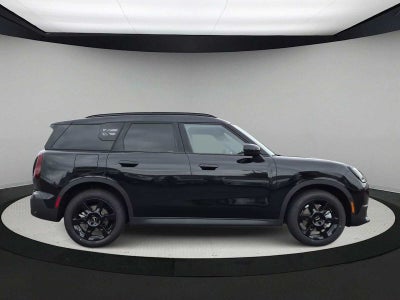 2027 MINI COUNTRYMAN ICONIC