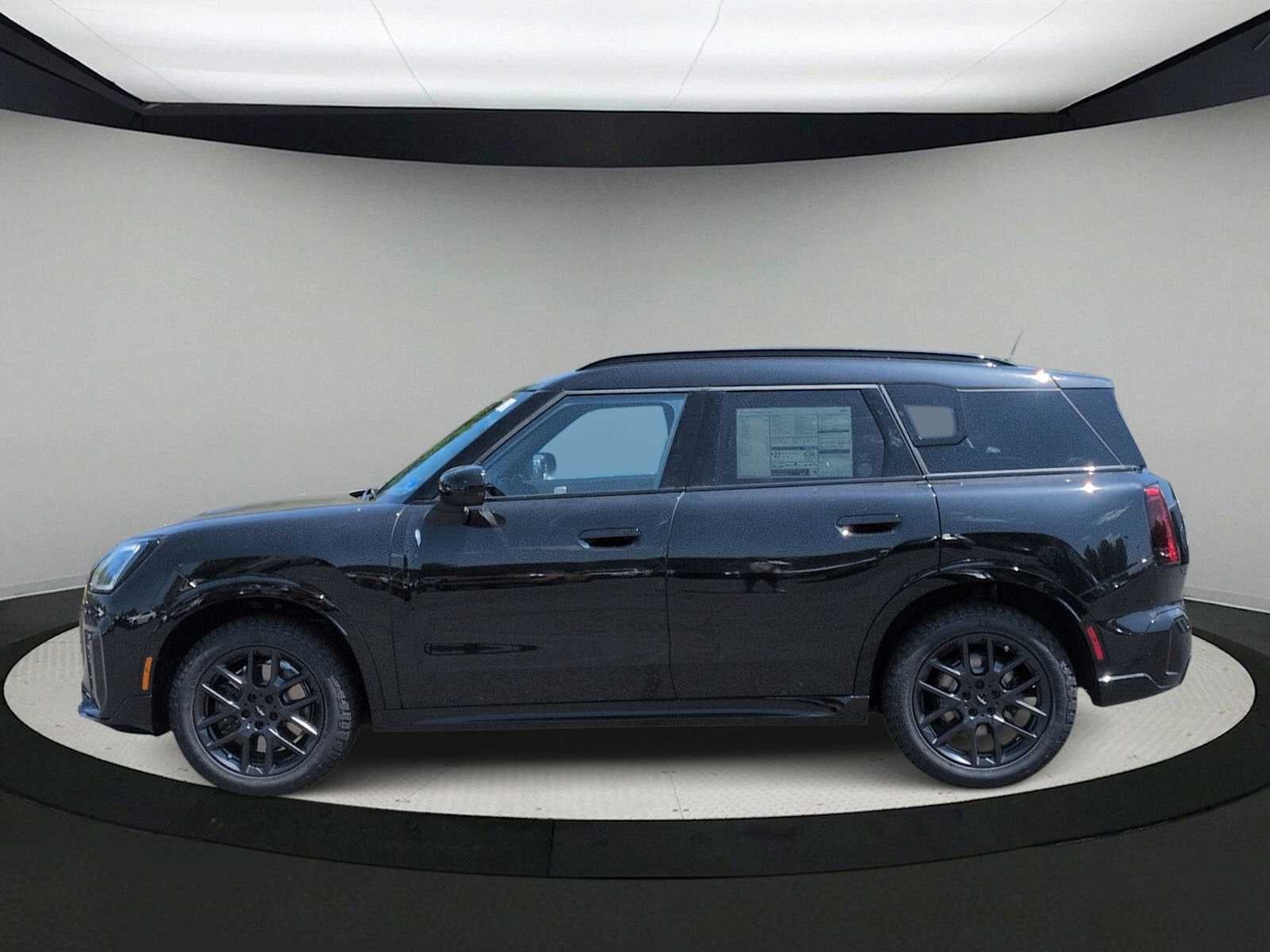 2027 MINI COUNTRYMAN ICONIC