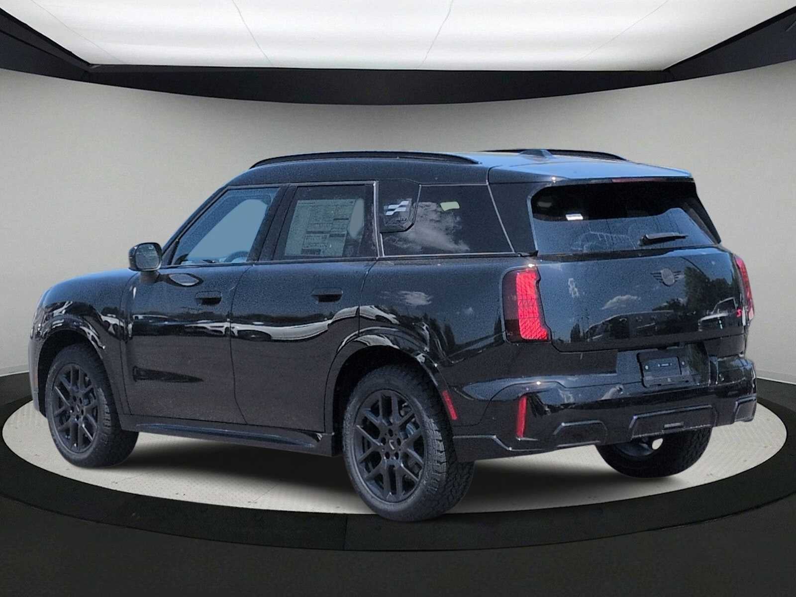 2027 MINI COUNTRYMAN ICONIC