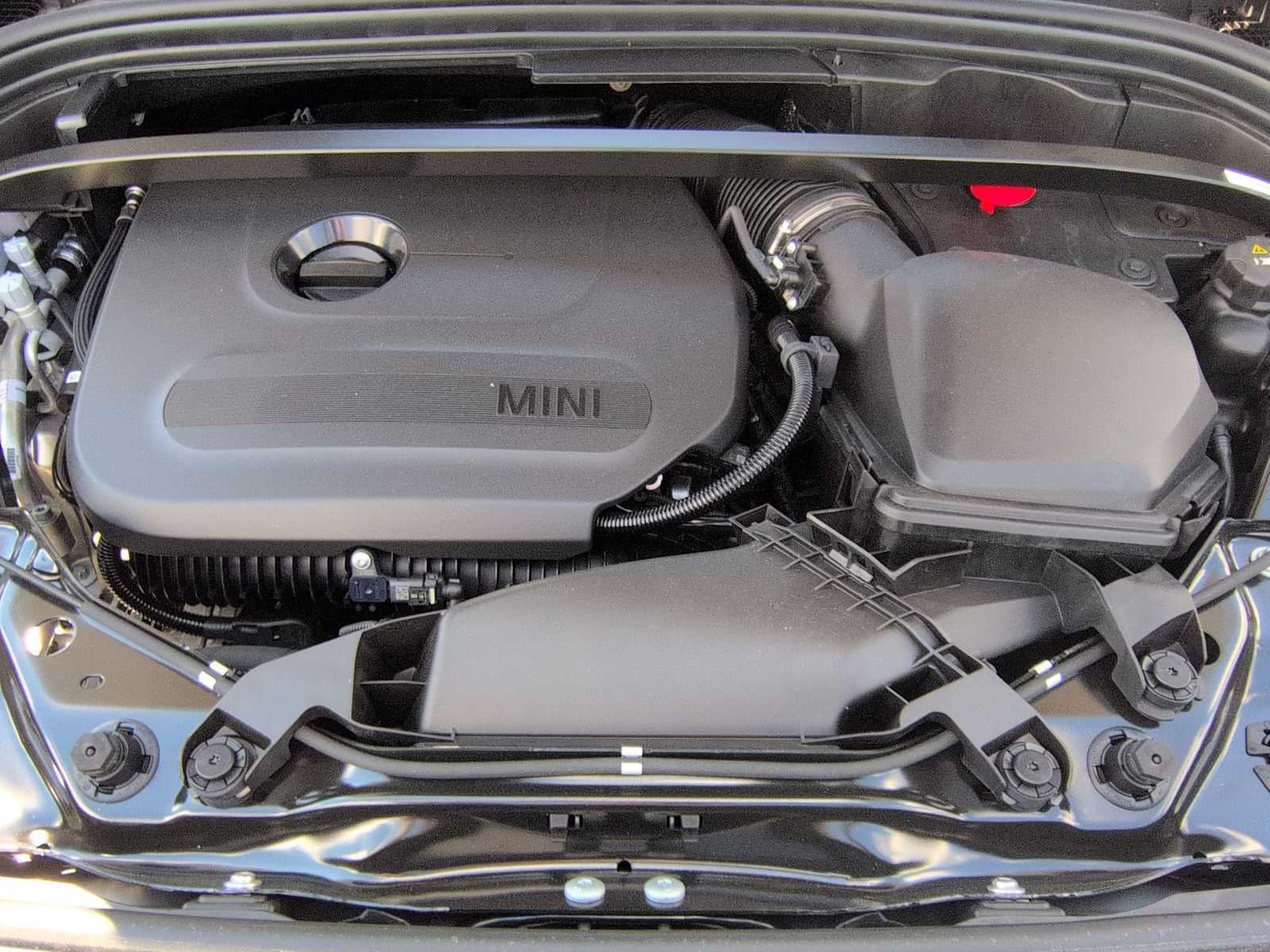 2027 MINI COUNTRYMAN ICONIC