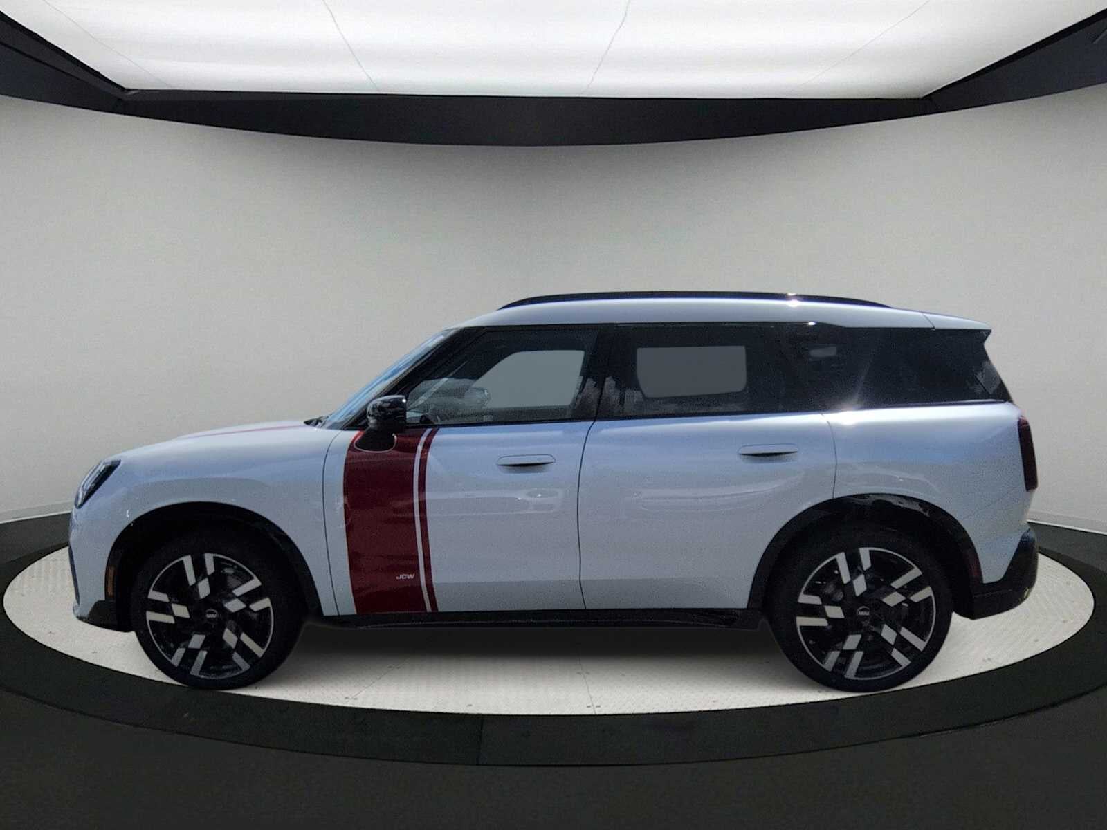 2027 MINI COUNTRYMAN ICONIC