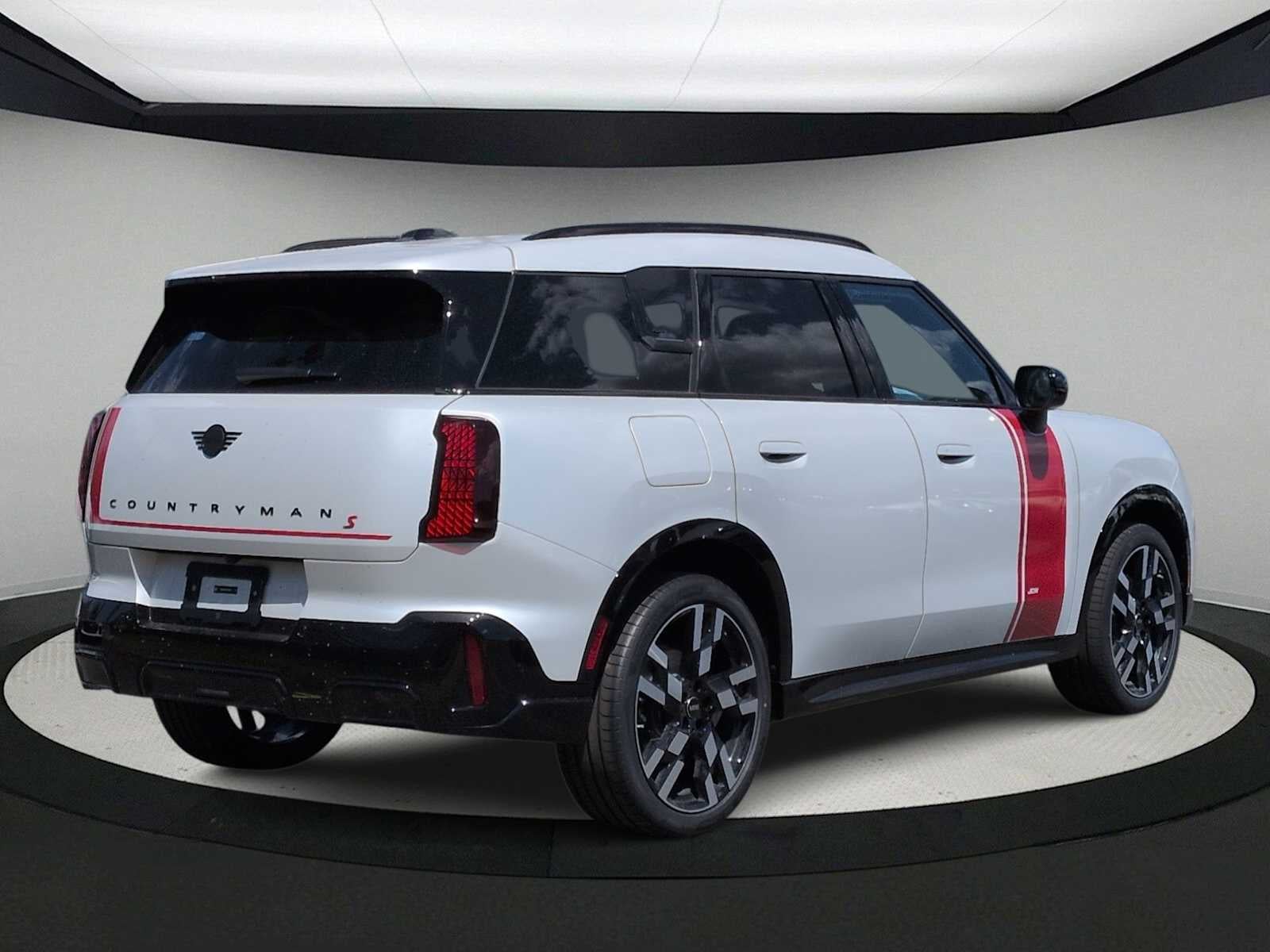 2027 MINI COUNTRYMAN ICONIC