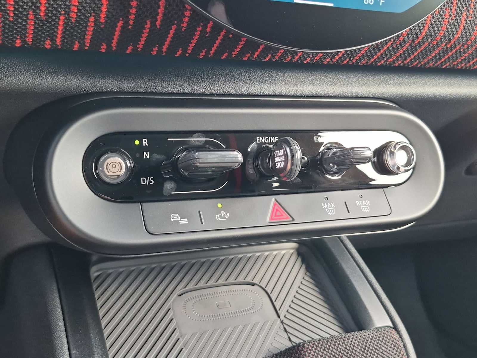2027 MINI COUNTRYMAN ICONIC