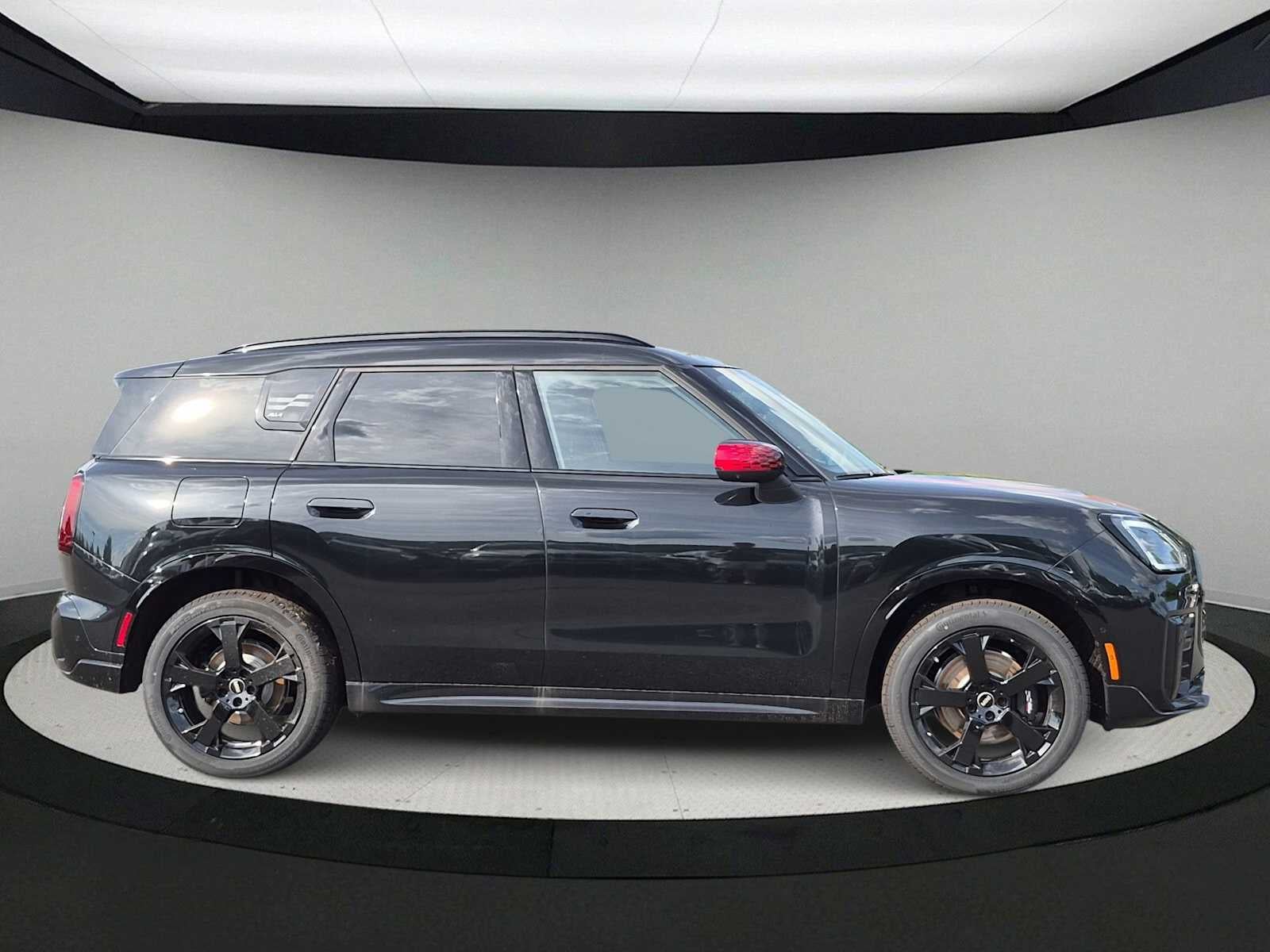 2027 MINI COUNTRYMAN ICONIC