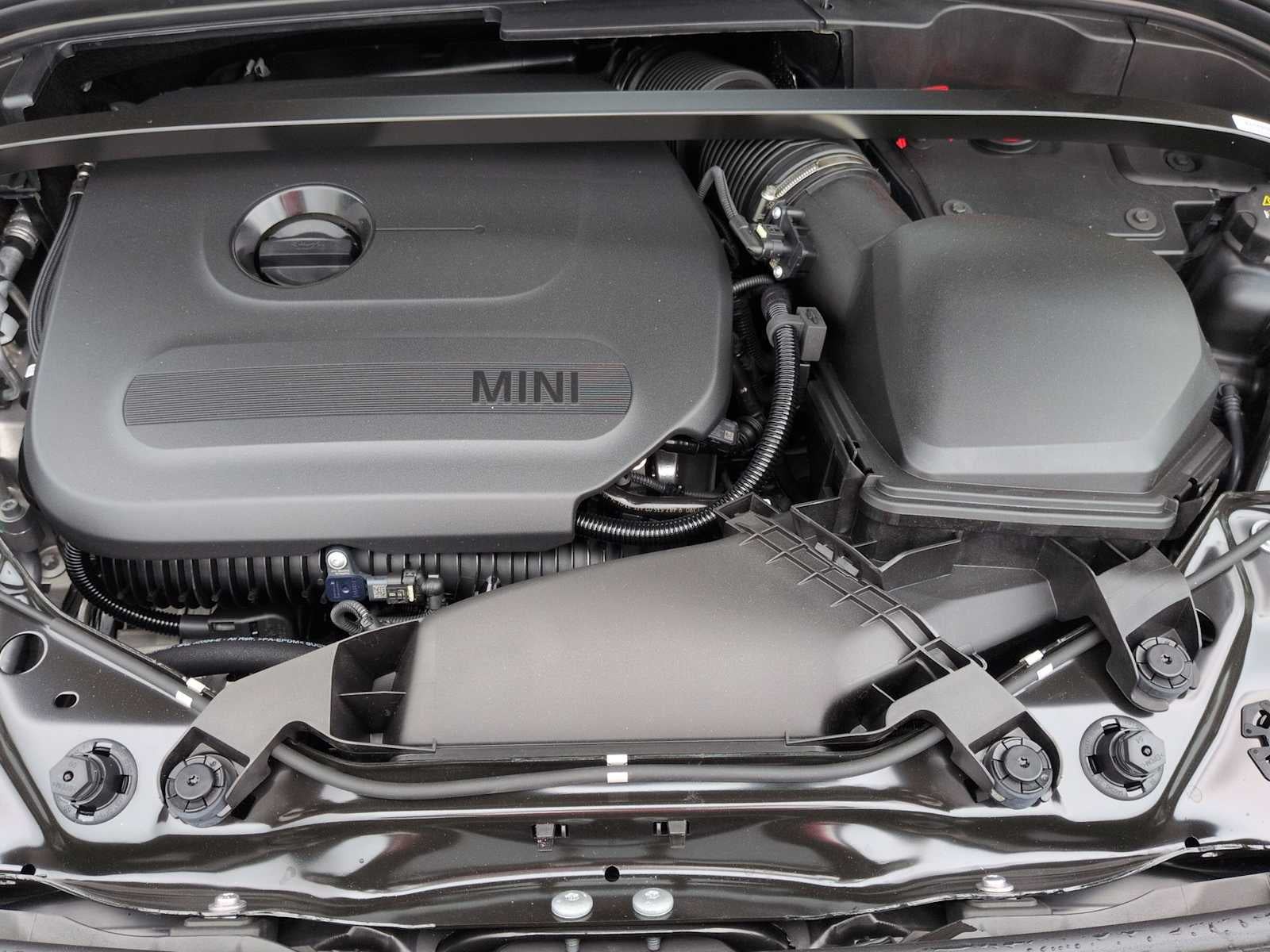 2027 MINI COUNTRYMAN SIGNATURE PLUS