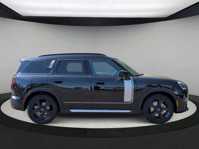 2027 MINI Countryman ICONIC