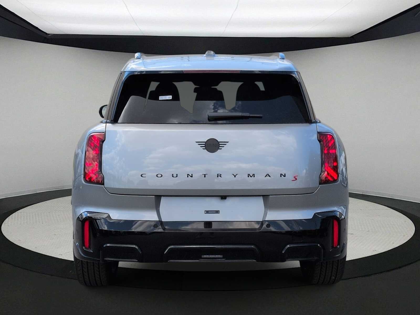 2027 MINI COUNTRYMAN ICONIC