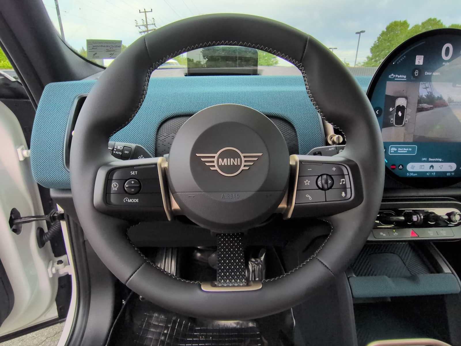 2027 MINI COUNTRYMAN ICONIC