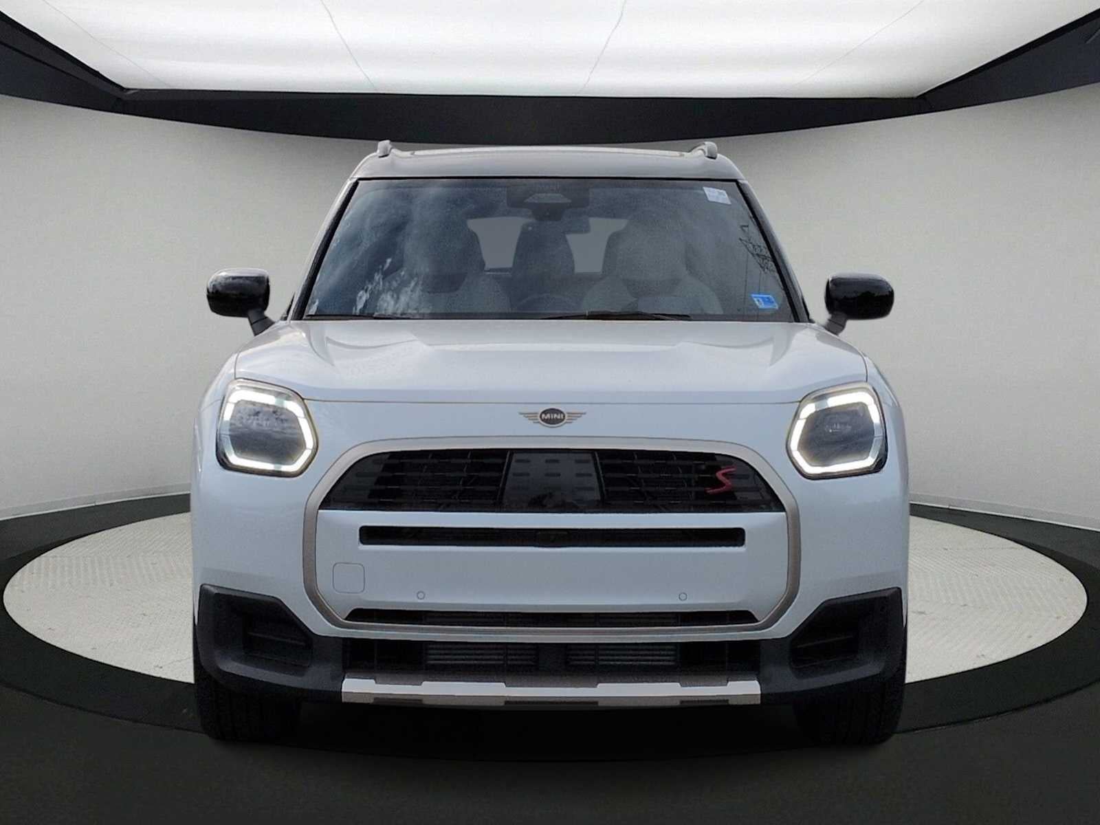 2027 MINI COUNTRYMAN ICONIC