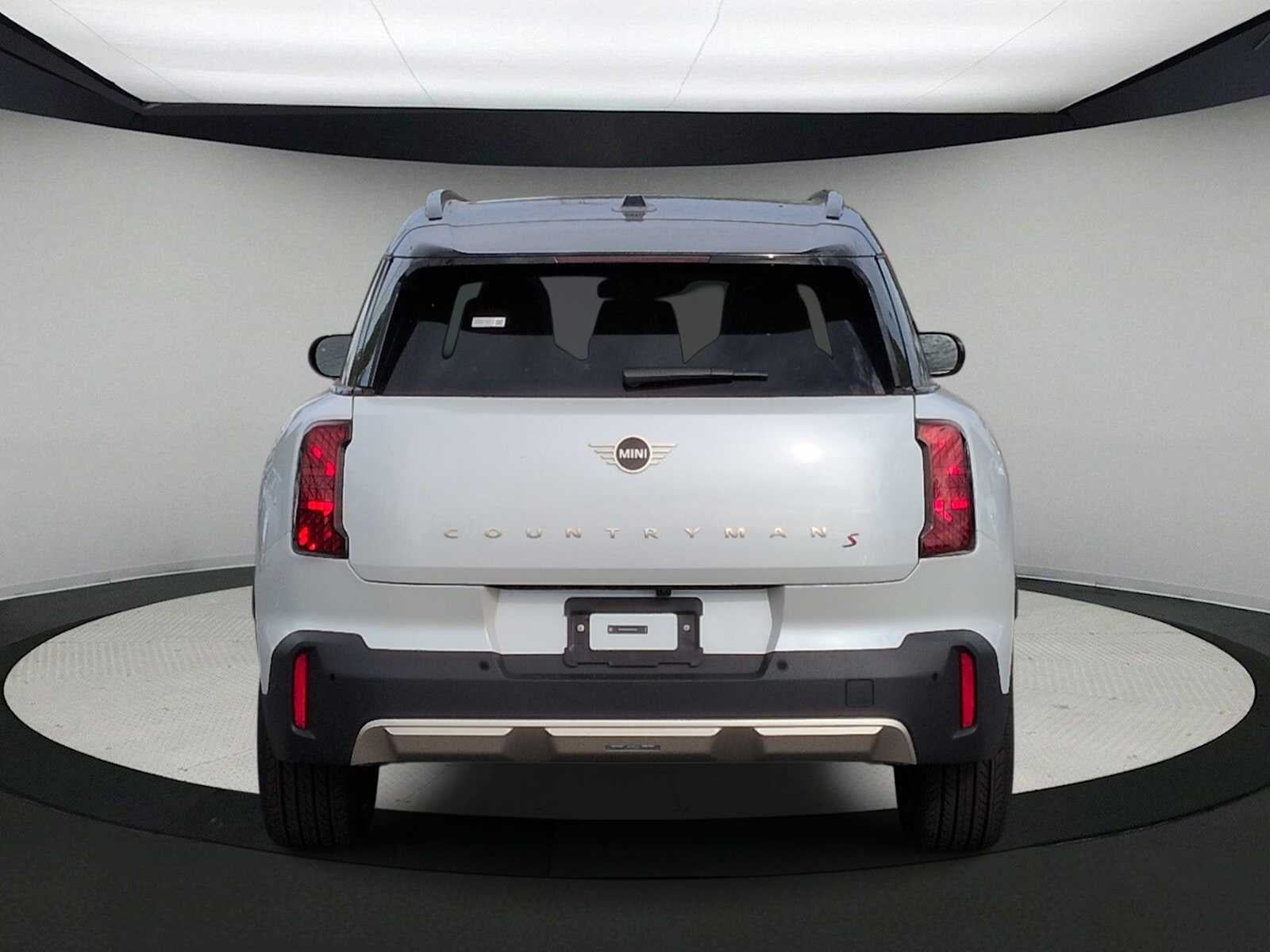 2027 MINI COUNTRYMAN ICONIC