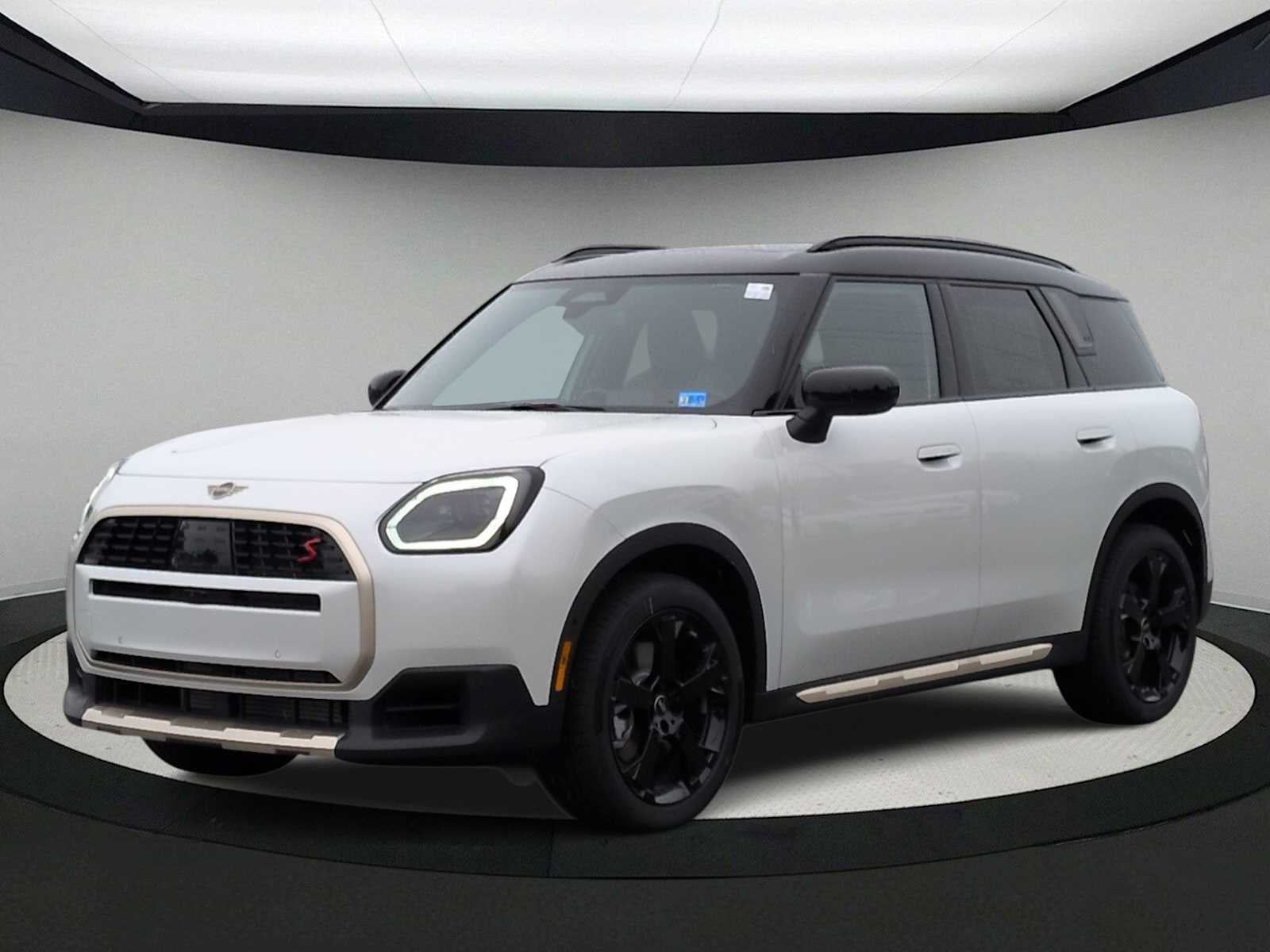 2027 MINI COUNTRYMAN ICONIC