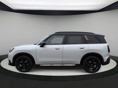 2027 MINI COUNTRYMAN ICONIC