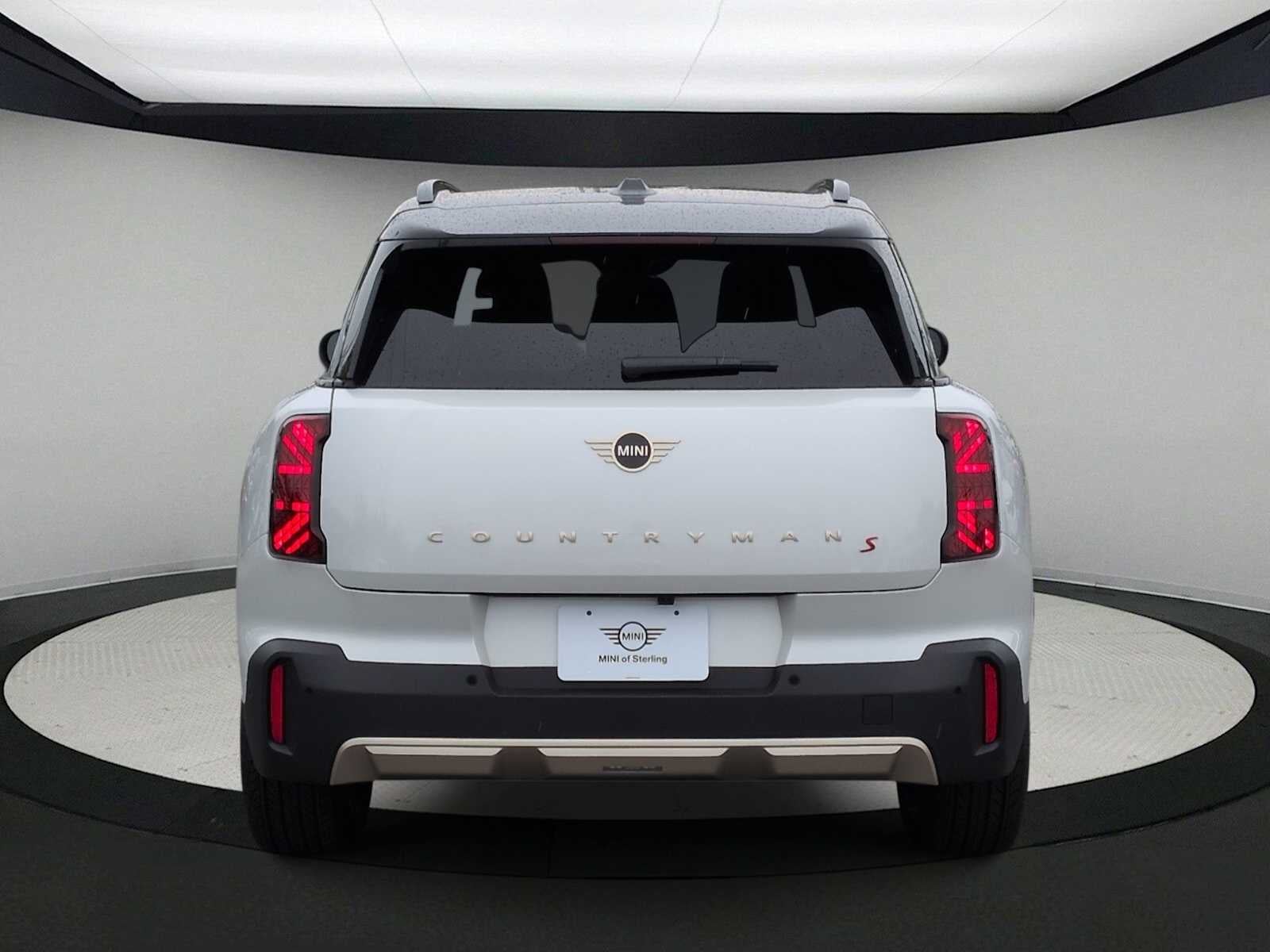2027 MINI COUNTRYMAN ICONIC
