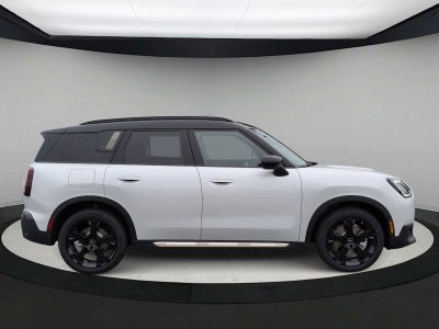 2027 MINI COUNTRYMAN ICONIC