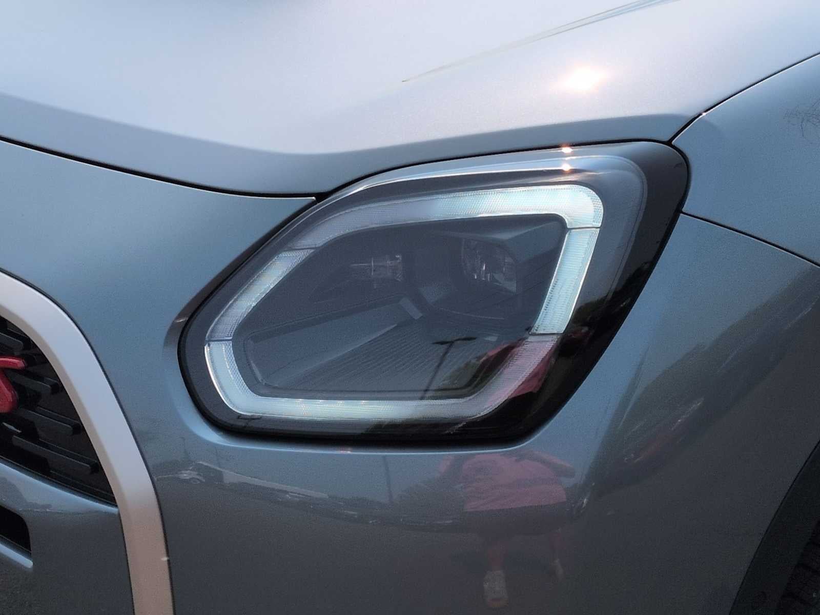 2027 MINI COUNTRYMAN ICONIC