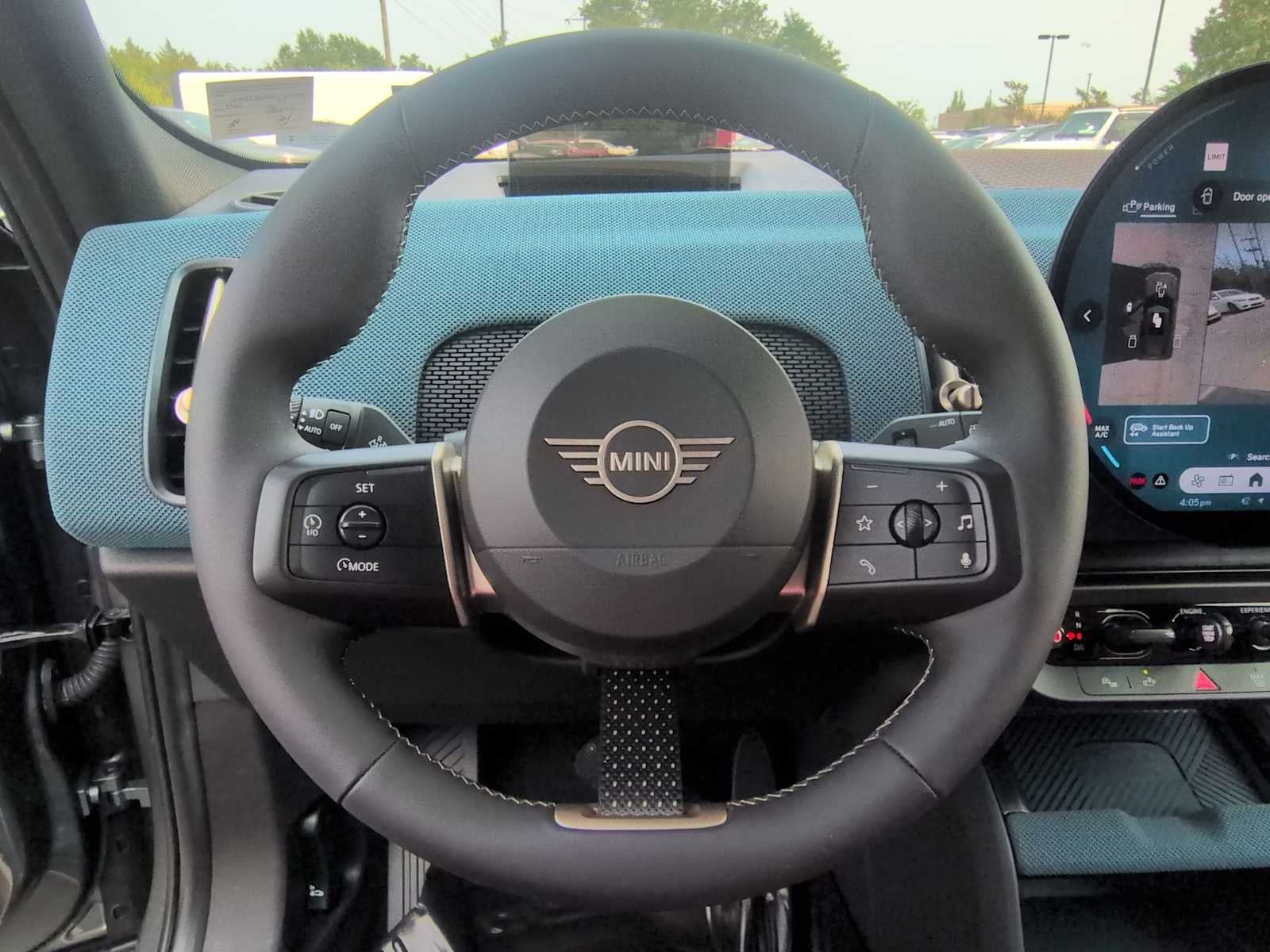 2027 MINI COUNTRYMAN ICONIC