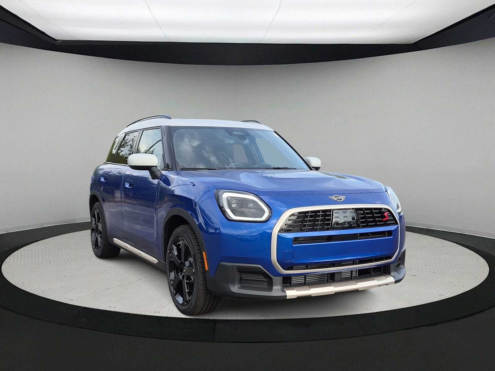 2027 MINI COUNTRYMAN SIGNATURE PLUS