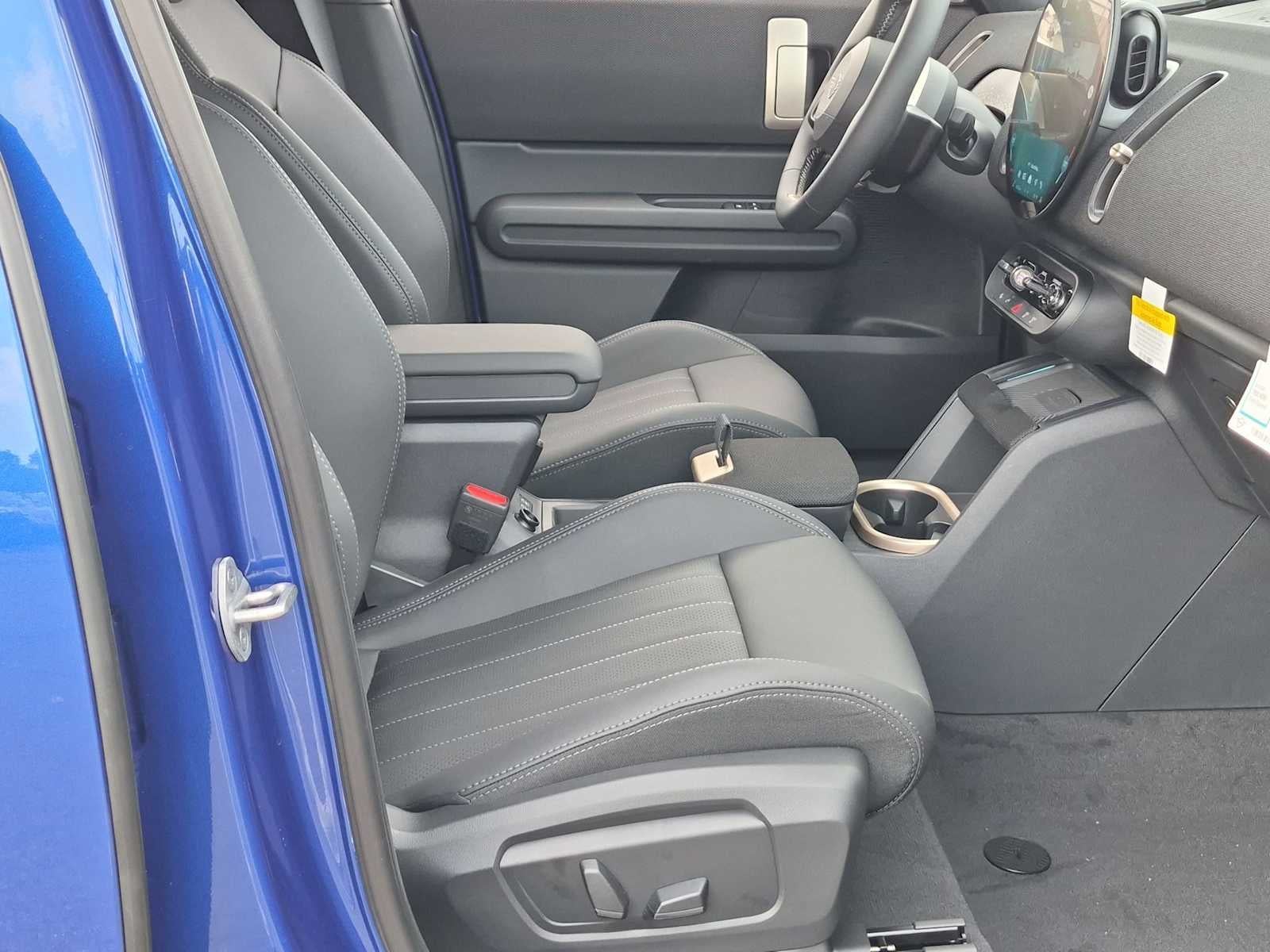 2027 MINI COUNTRYMAN SIGNATURE PLUS