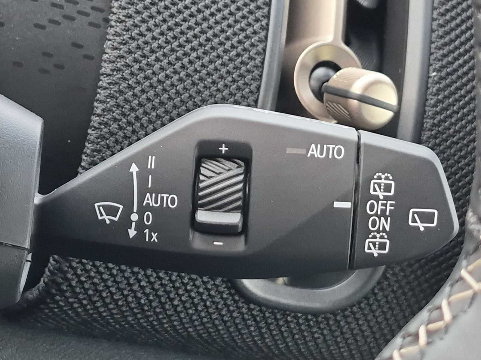 2027 MINI COUNTRYMAN SIGNATURE PLUS