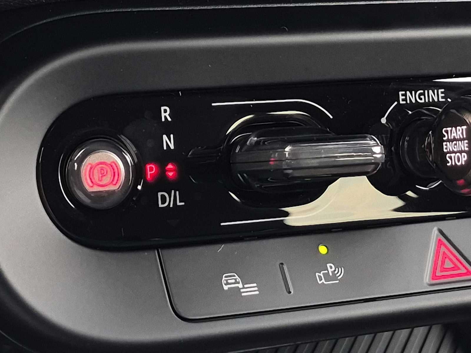 2027 MINI COUNTRYMAN SIGNATURE PLUS