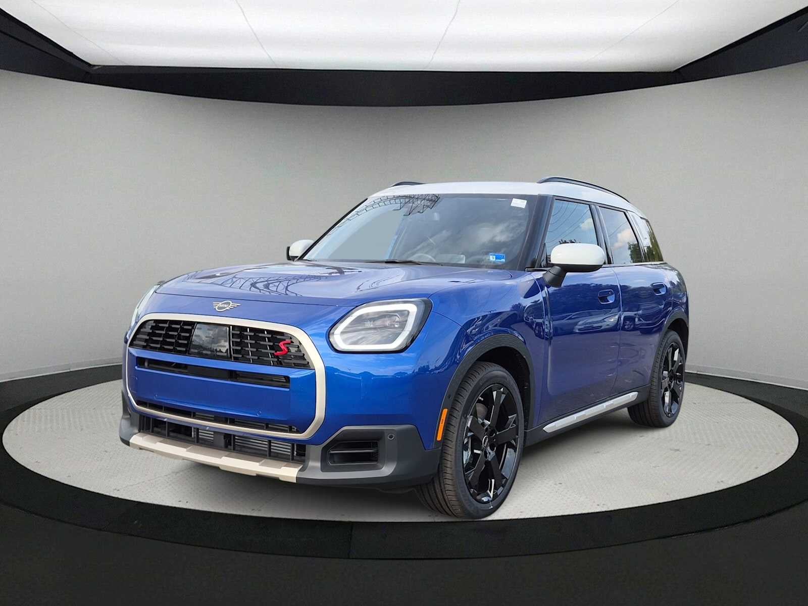 2027 MINI COUNTRYMAN SIGNATURE PLUS