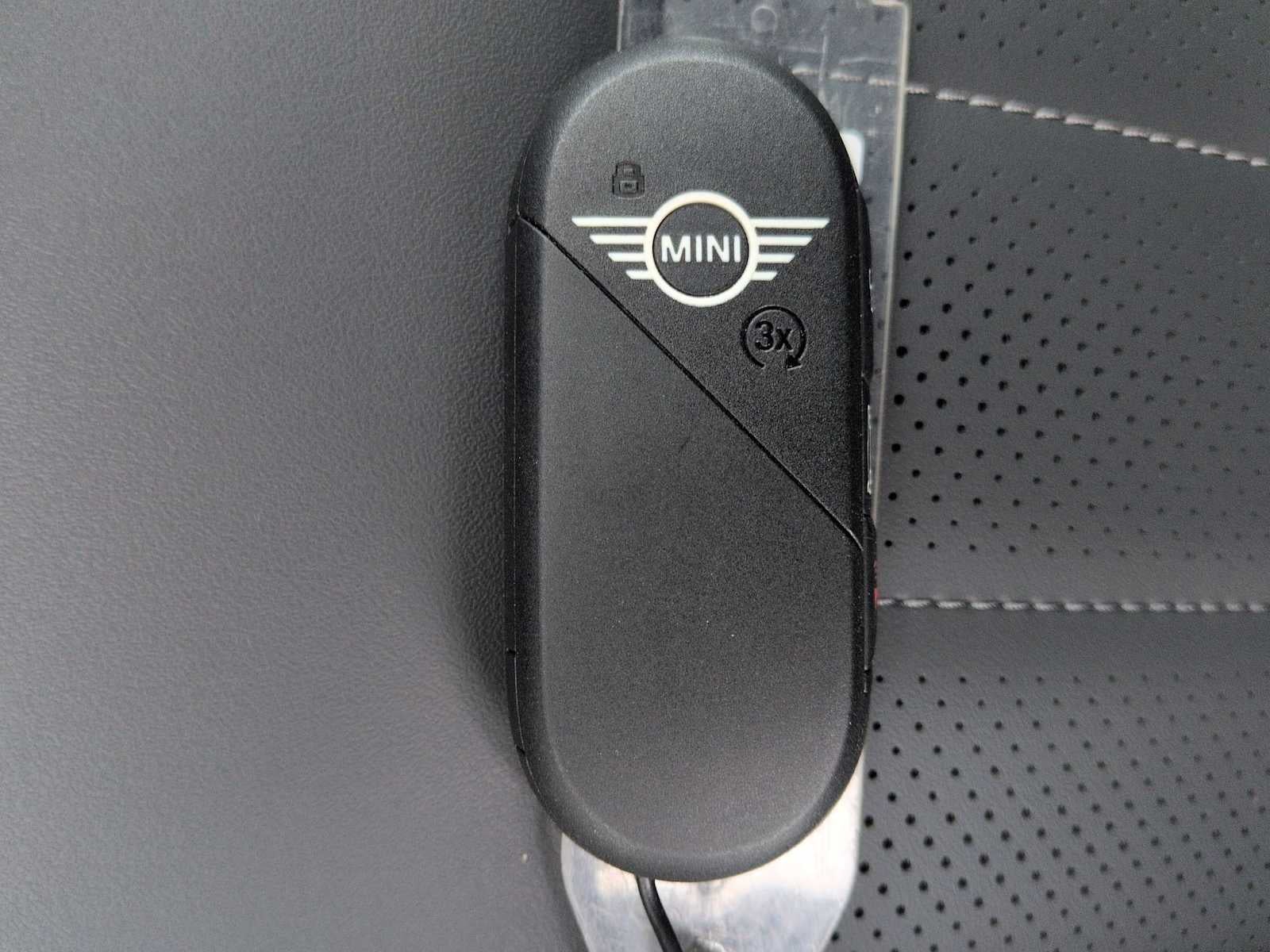 2026 MINI COUNTRYMAN ICONIC