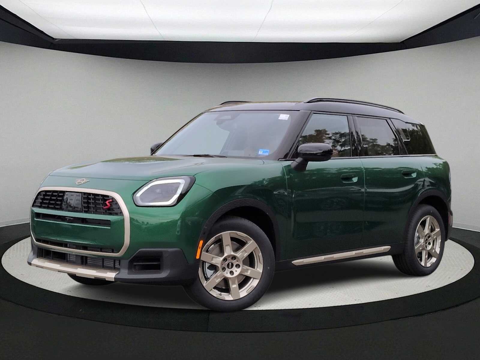 2027 MINI COUNTRYMAN ICONIC