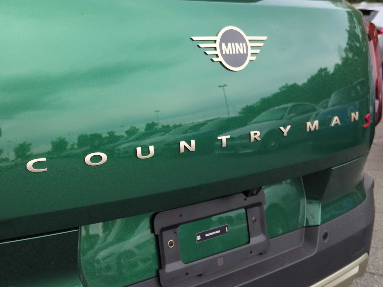 2027 MINI COUNTRYMAN ICONIC