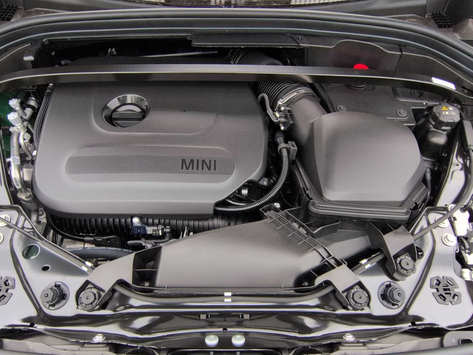2027 MINI COUNTRYMAN ICONIC