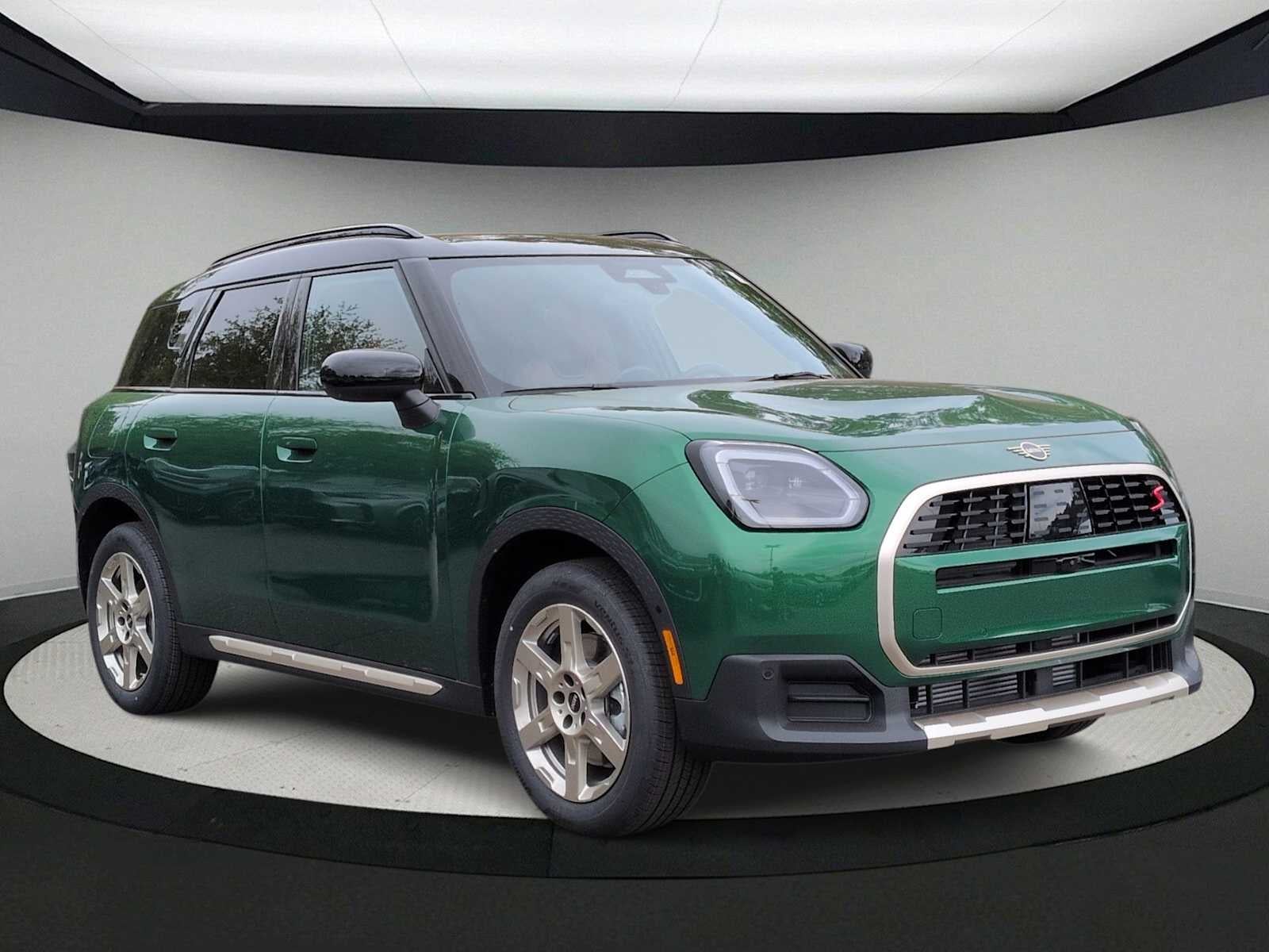 2027 MINI COUNTRYMAN ICONIC