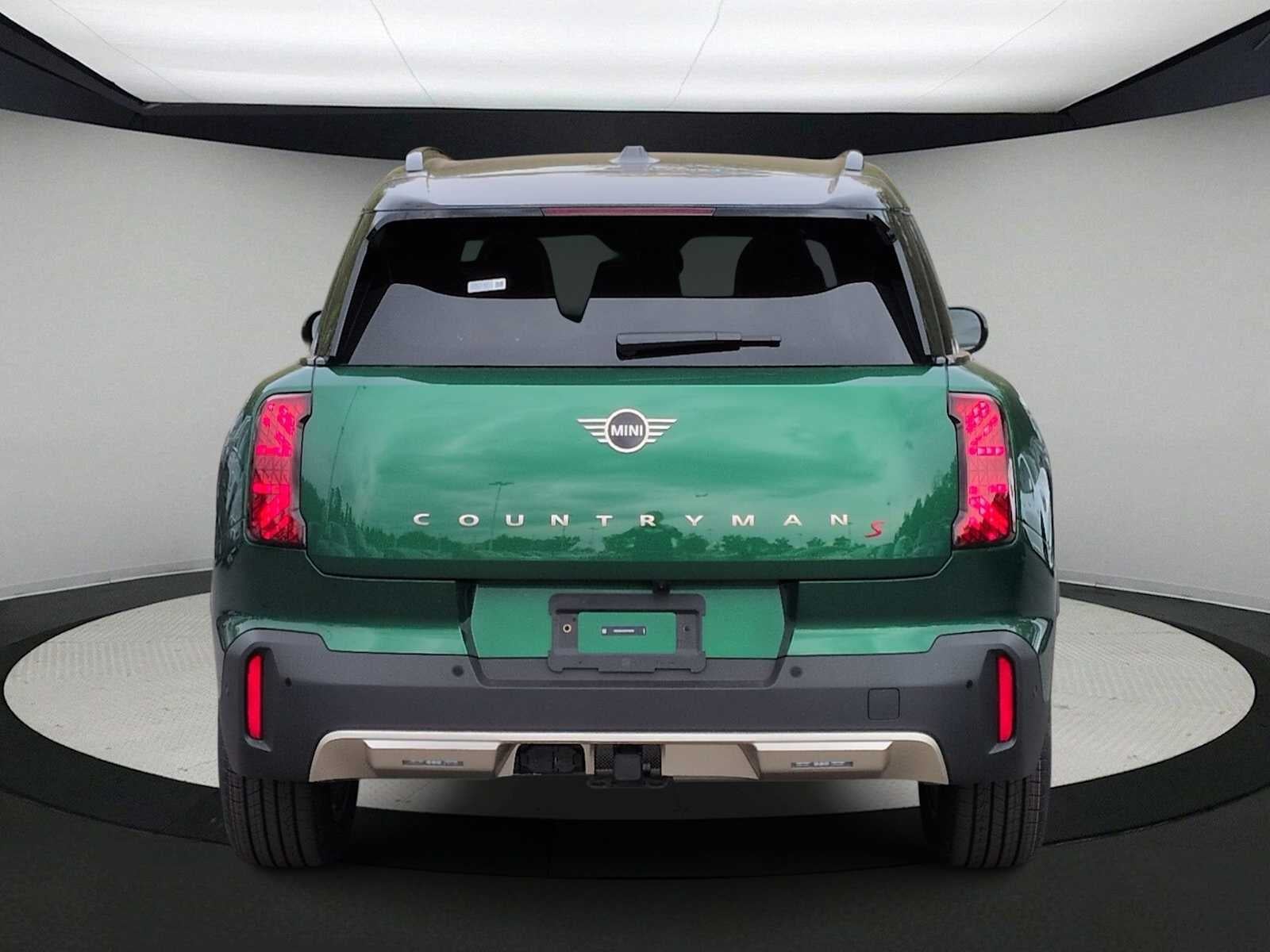 2027 MINI COUNTRYMAN ICONIC