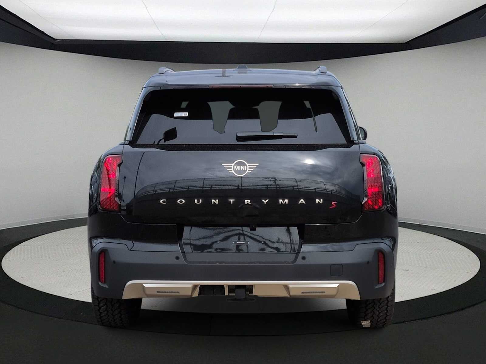 2027 MINI COUNTRYMAN ICONIC