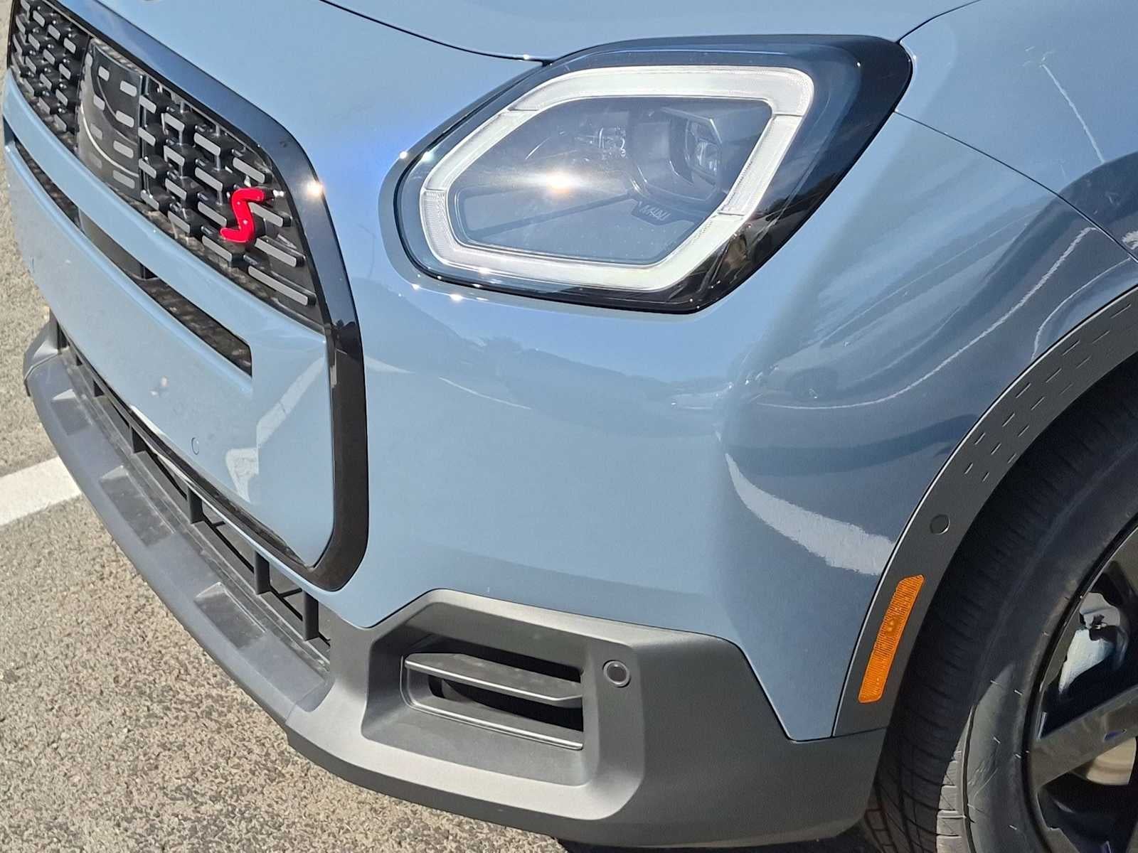 2027 MINI COUNTRYMAN SIGNATURE PLUS