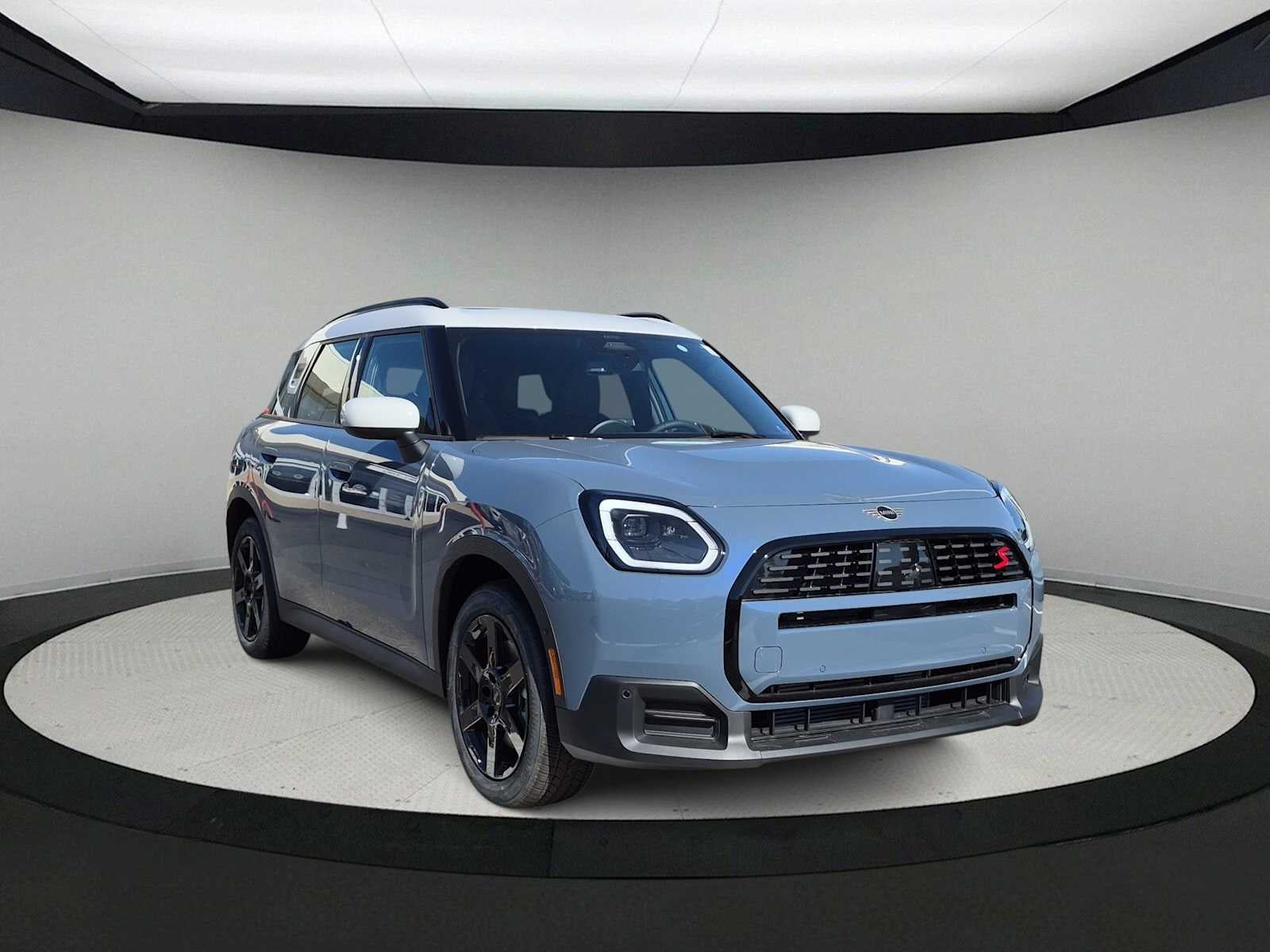 2027 MINI COUNTRYMAN SIGNATURE PLUS