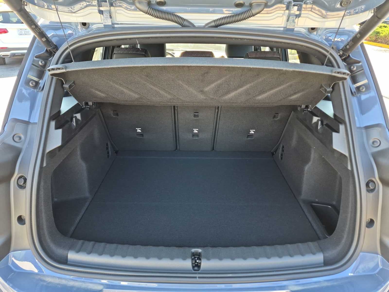 2027 MINI COUNTRYMAN SIGNATURE PLUS