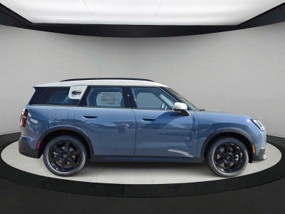 2027 MINI COUNTRYMAN SIGNATURE PLUS
