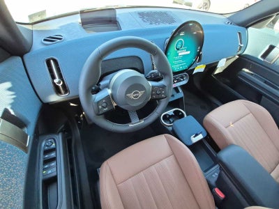 2027 MINI COUNTRYMAN SIGNATURE PLUS
