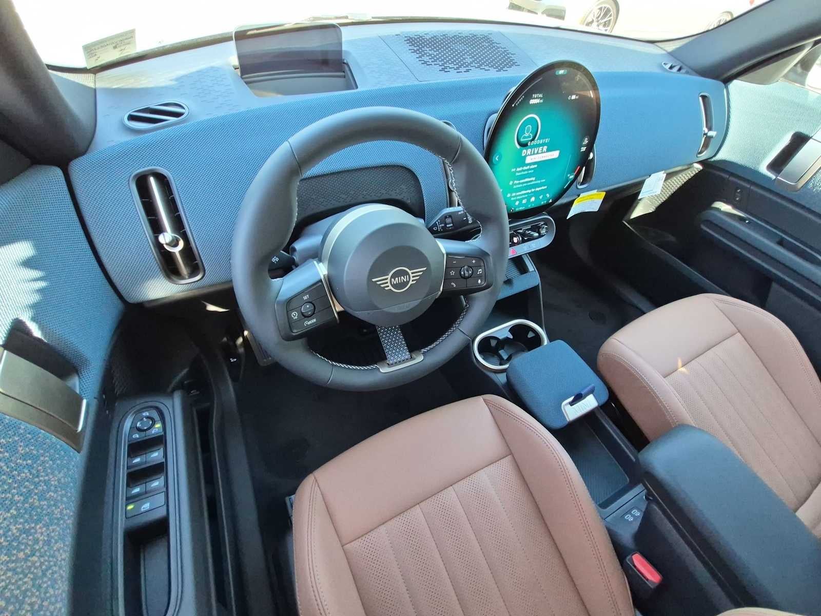 2027 MINI COUNTRYMAN SIGNATURE PLUS