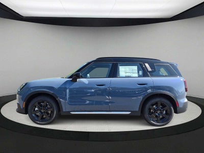 2027 MINI COUNTRYMAN SIGNATURE PLUS