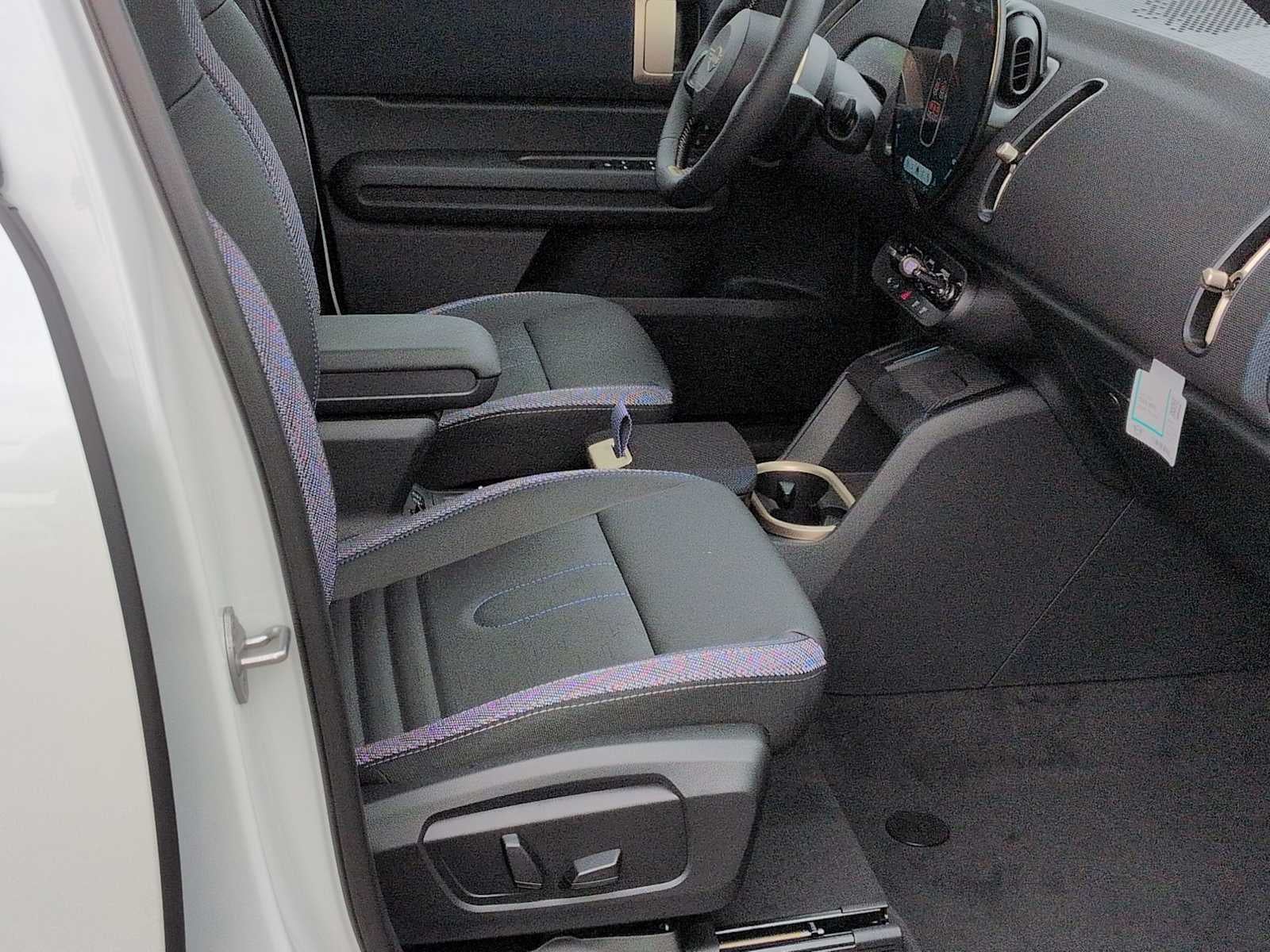 2027 MINI COUNTRYMAN SIGNATURE PLUS