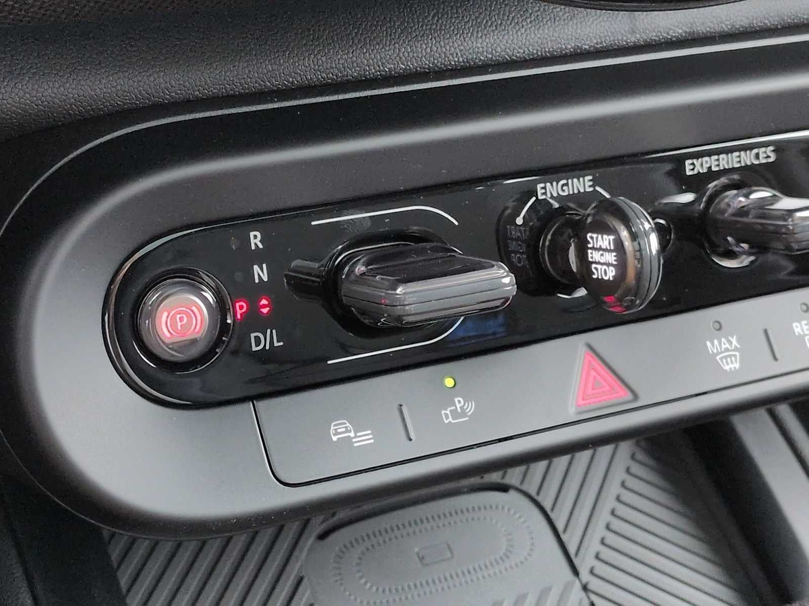 2027 MINI COUNTRYMAN SIGNATURE PLUS