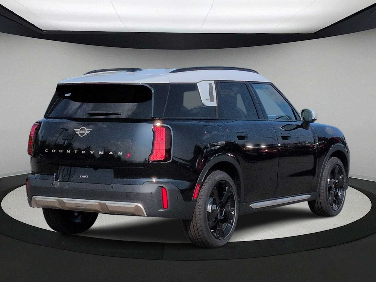 2027 MINI COUNTRYMAN SIGNATURE PLUS