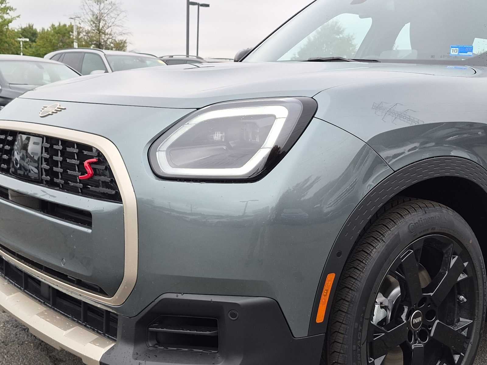 2027 MINI COUNTRYMAN SIGNATURE PLUS