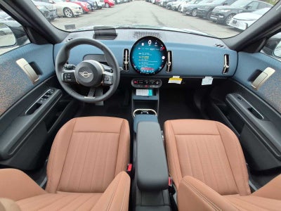 2027 MINI COUNTRYMAN SIGNATURE PLUS