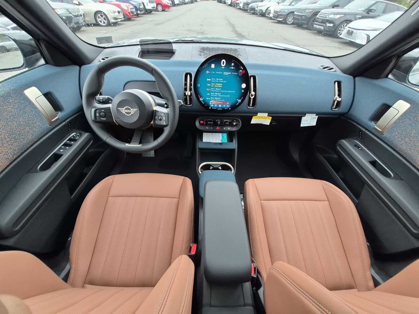 2027 MINI COUNTRYMAN SIGNATURE PLUS